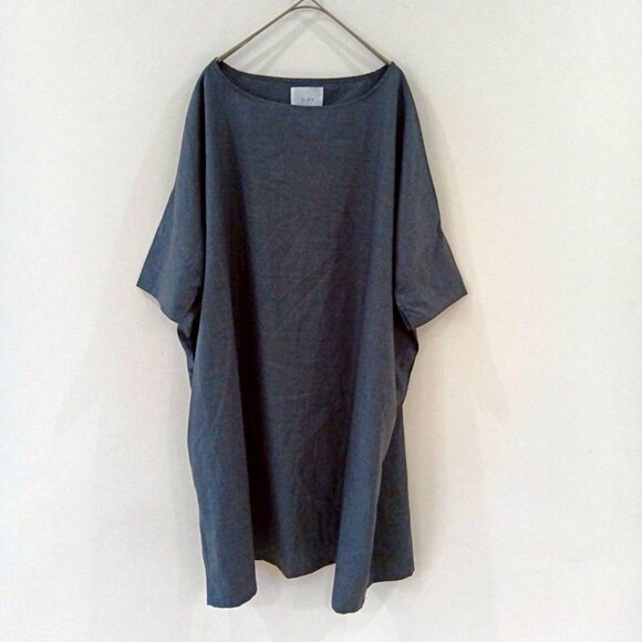 Trois Dresses & Skirts - Trois Short Sleeve Top Cut and Sewn Wool Grey